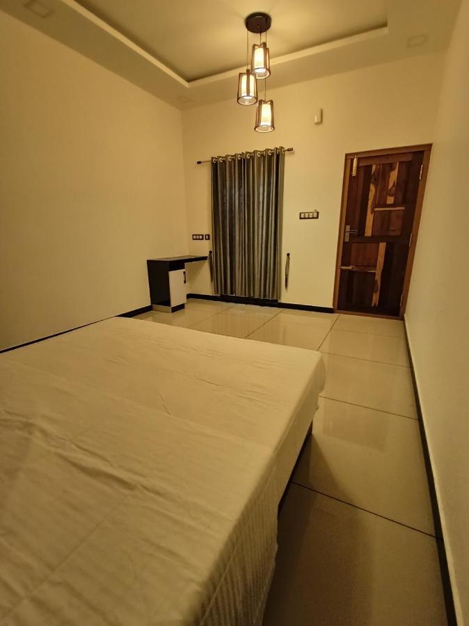 Telma Beach Homestay Марарикулам Экстерьер фото