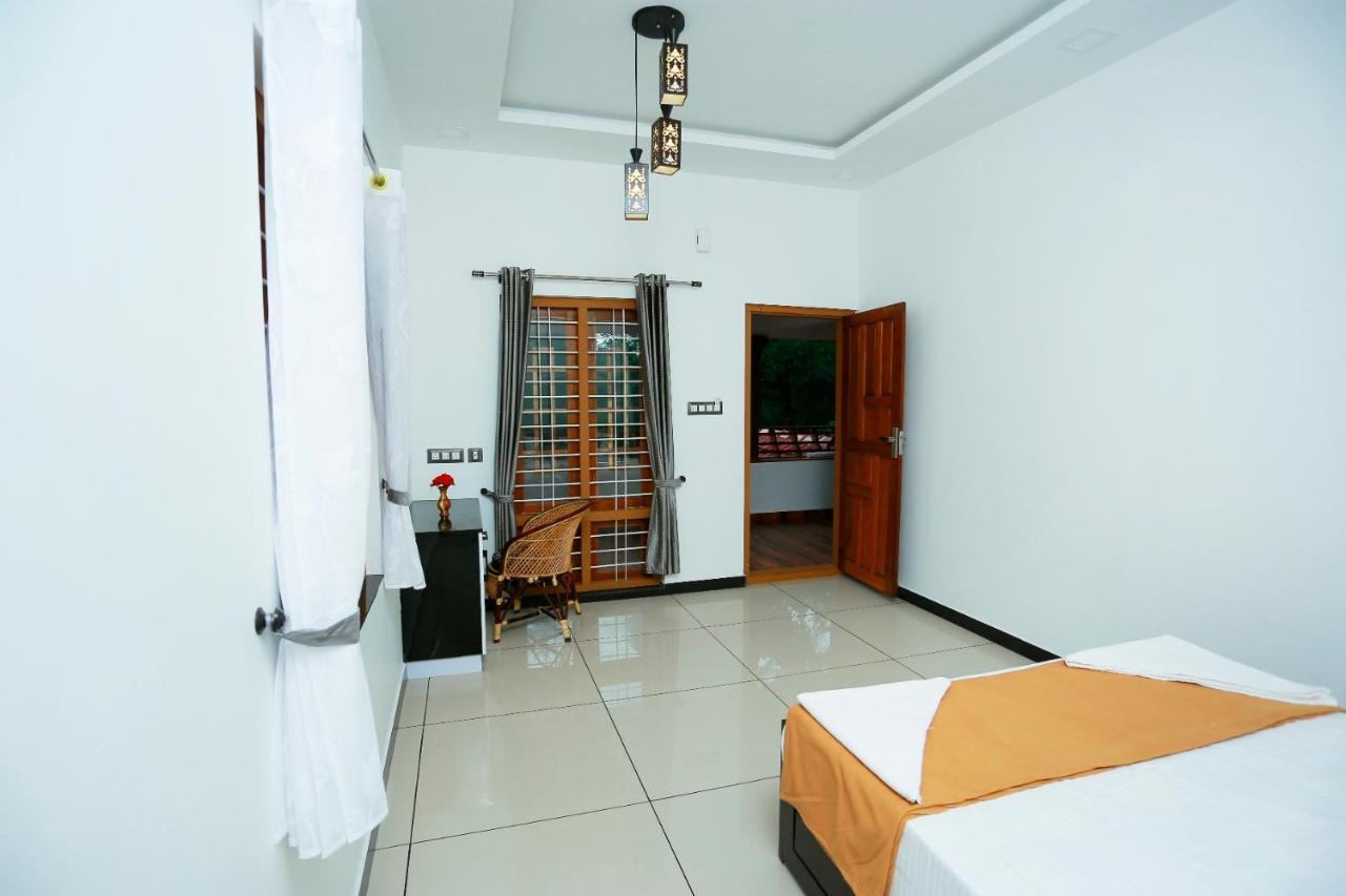 Telma Beach Homestay Марарикулам Экстерьер фото
