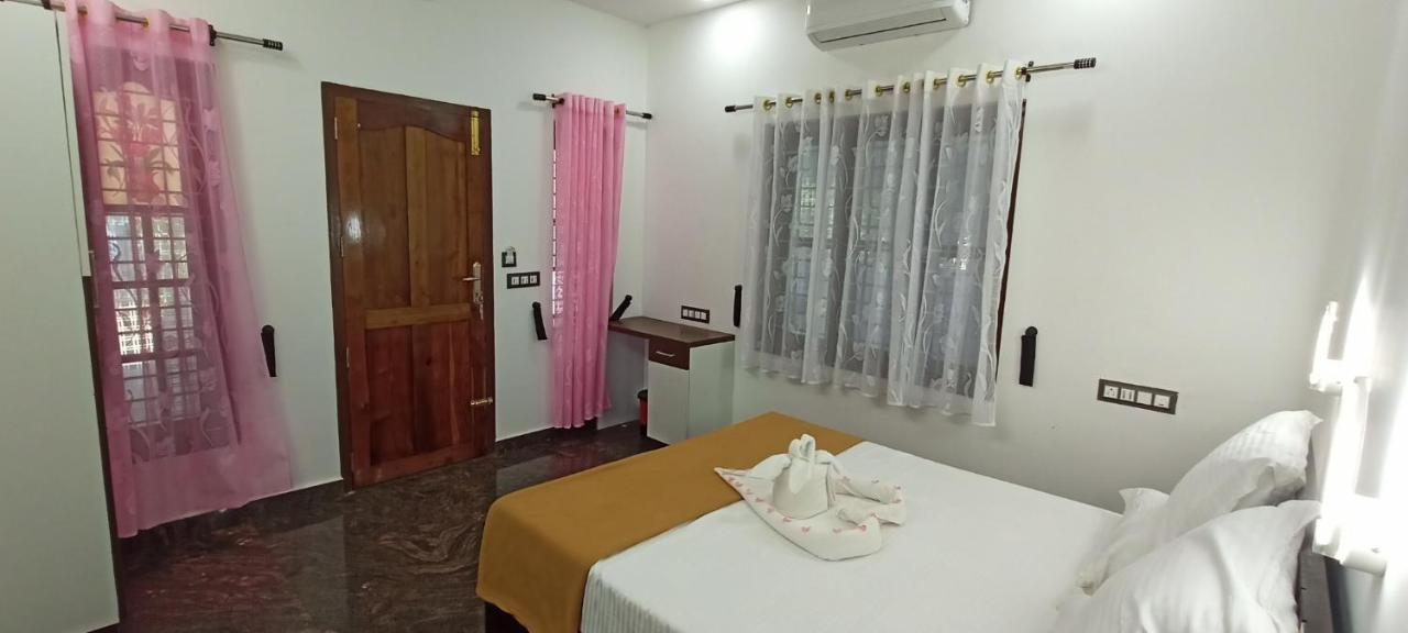 Telma Beach Homestay Марарикулам Экстерьер фото