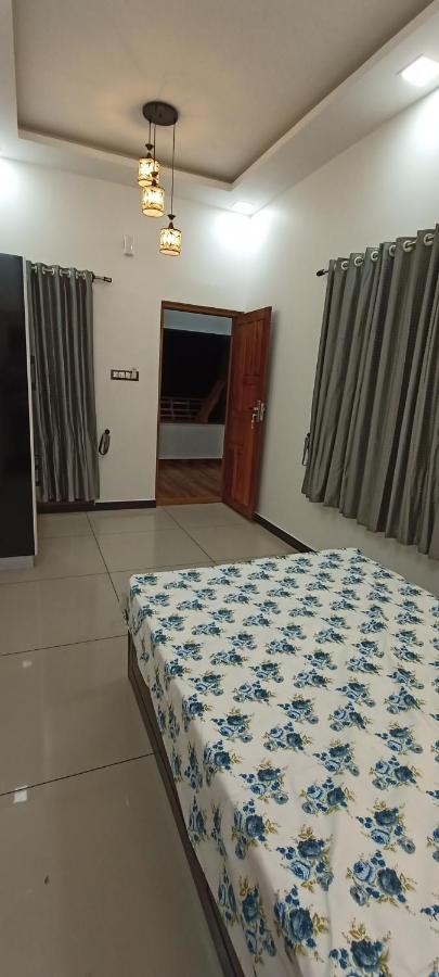Telma Beach Homestay Марарикулам Экстерьер фото