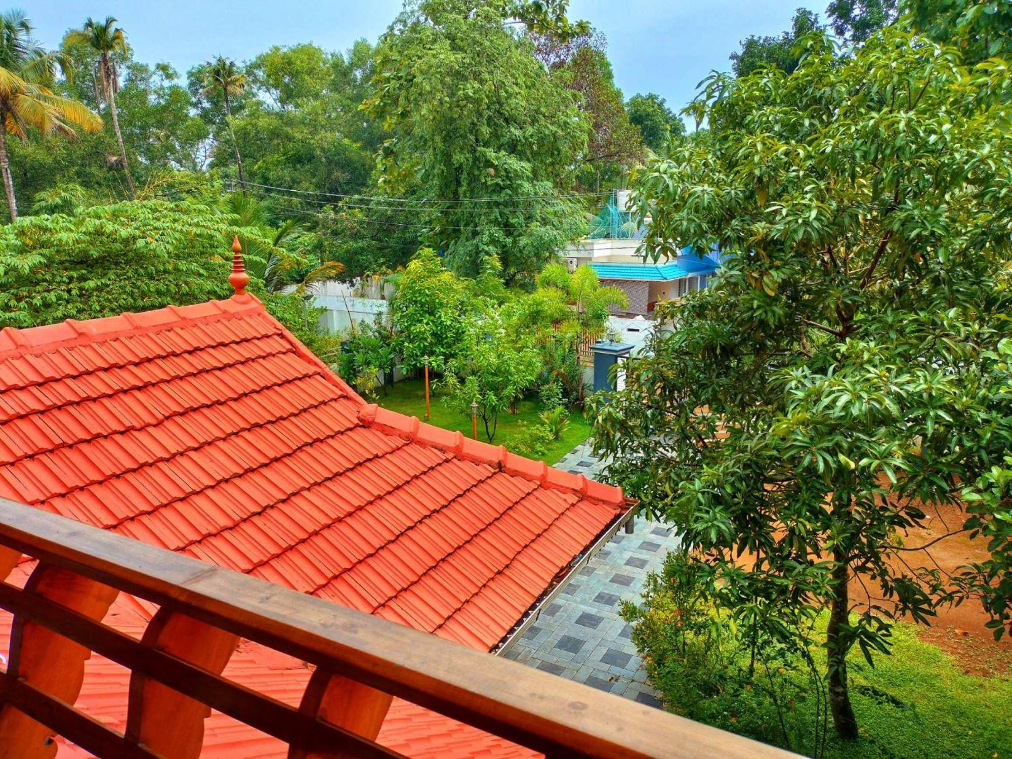 Telma Beach Homestay Марарикулам Экстерьер фото